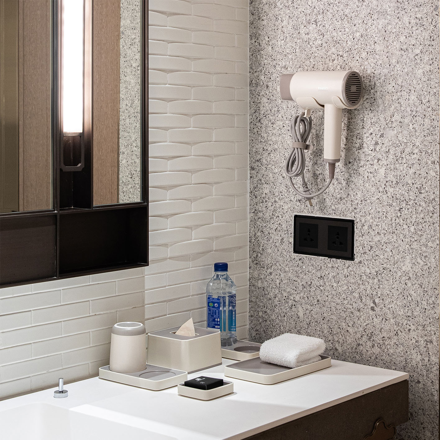 Top 10 Hotel Amenities Every Hotel Needs to Impress Guests